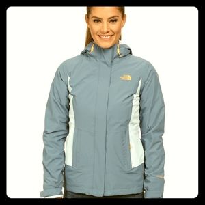 Woman's North Face Rain Jacket